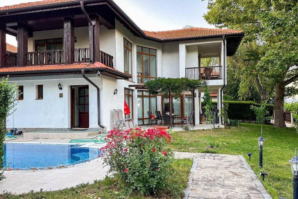 Beautiful And Quiet Family Villa Kableshkovo  Esterno foto